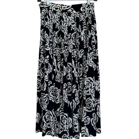 Christian Dior Dresses & Skirts - Christian Dior Separates Pleated Floral Mid-Length Skirt Size 6 Dk Blue Cream